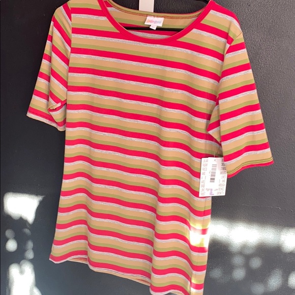 Lularoe Gigi - Picture 1 of 2